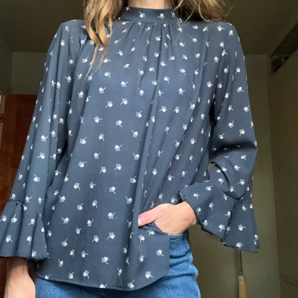 Vintage Elegant Navy Blue Blouse with Floral Print